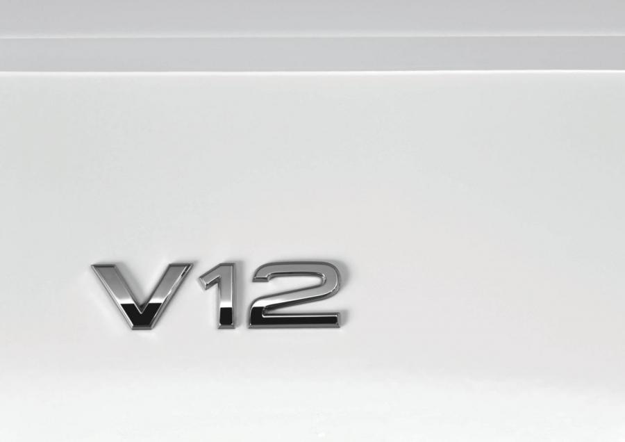 Логотип Audi Q7 Coastline Concept (4L) 2008 года  (фото 2 из 13)